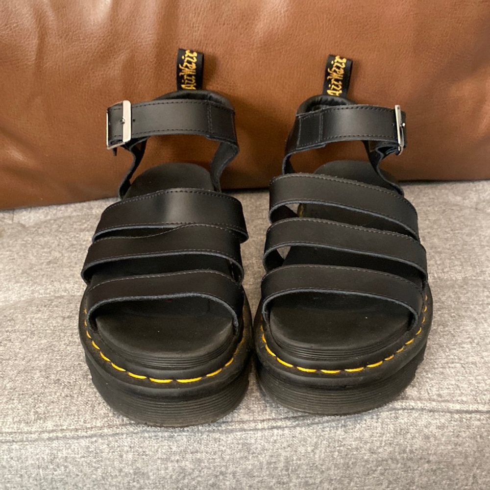 Dr. Martens BLAIRE HYDRO LEATHER STRAP SANDALS